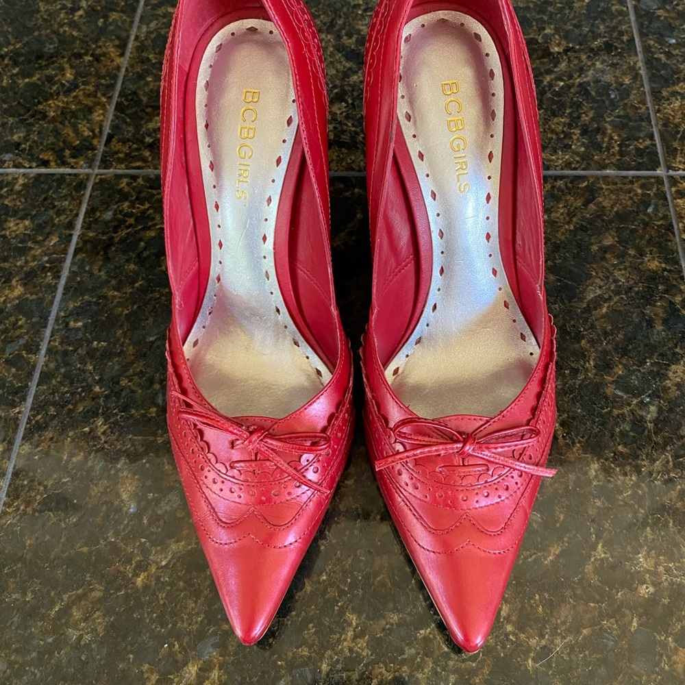 BCBGirls Stilleto Pump in Pearlescent Rose Color